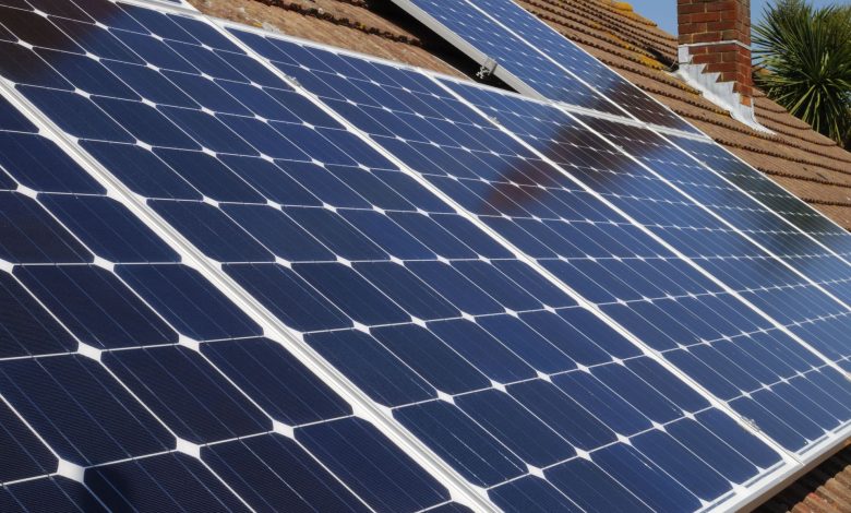 Are There Tax Advantages to Solar Power? Are There Tax Advantages to Solar Power?