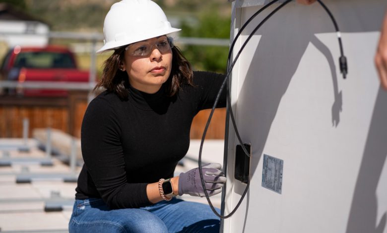 Honoring Hispanic Heritage: SEI’s Solar Program Creating Brighter Futures for Hispanic Communities Honoring Hispanic Heritage: SEI’s Solar Program Creating Brighter Futures for Hispanic Communities